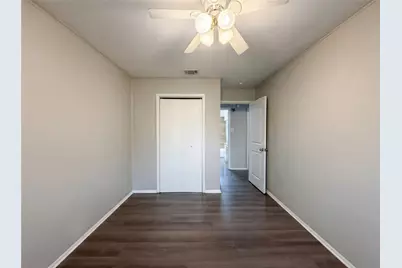 208 Summercrest Boulevard, Burleson, TX 76028 - Photo 10