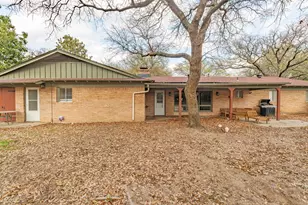 980 N Harbin Dr, Stephenville, TX 76401 - Photo 22