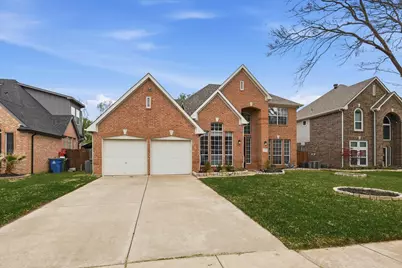 1904 N Port Court, Grapevine, TX 76051 - Photo 2