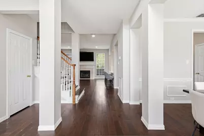 1904 N Port Court, Grapevine, TX 76051 - Photo 4