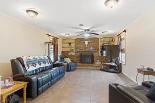 1211 Longneck Rd, Princeton, TX 75407 - Photo 4