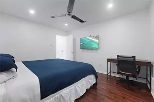 9677 Fallbrook Dr, Dallas, TX 75243 - Photo 20