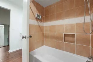 9677 Fallbrook Dr, Dallas, TX 75243 - Photo 18