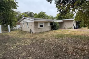 5504 Wheaton Dr, Fort Worth, TX 76133 - Photo 1