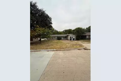 5504 Wheaton Drive, Fort Worth, TX 76133 - Photo 4