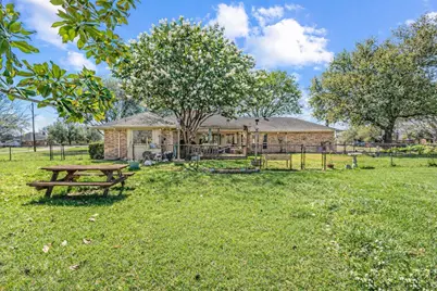 603 Roaring Creek Circle, Oak Leaf, TX 75154 - Photo 32