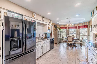 603 Roaring Creek Circle, Oak Leaf, TX 75154 - Photo 14