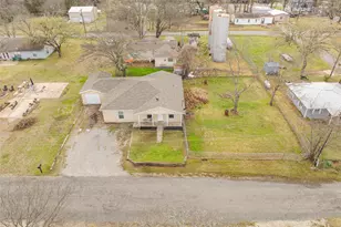 25 Erin Dr, Pottsboro, TX 75076 - Photo 4