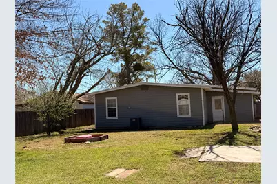 312 W Church Street, Olney, TX 76374 - Photo 6