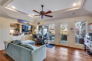 9159 Dunmore Dr, Dallas, TX 75231 - Photo 14