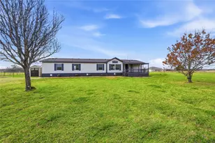 20023 NW Co Rd 3320, Frost, TX 76641 - Photo 2