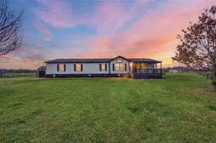 20023 NW Co Rd 3320, Frost, TX 76641 - Photo 1