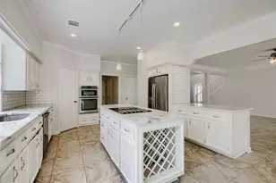 2803 Wyndham Ln, Richardson, TX 75082 - Photo 10