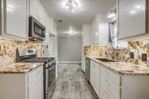 5917 Whispering Ln, Watauga, TX 76148 - Photo 8