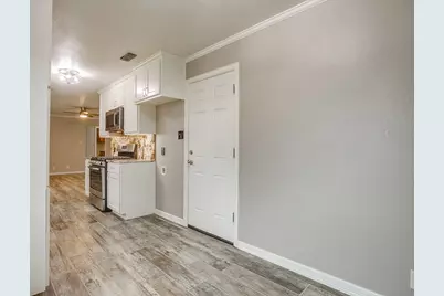 5917 Whispering Lane, Watauga, TX 76148 - Photo 16