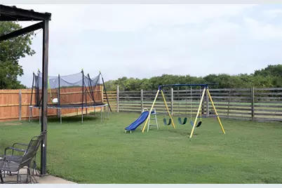 2220 N Village Drive, Bonham, TX 75418 - Photo 4