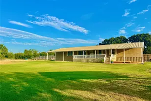 934 Tiffany St, Reno, TX 76020 - Photo 2