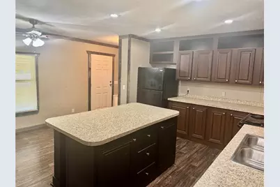 934 Tiffany Street, Reno, TX 76020 - Photo 4