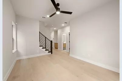 1352 Cherry Hills Lane, Irving, TX 75038 - Photo 4