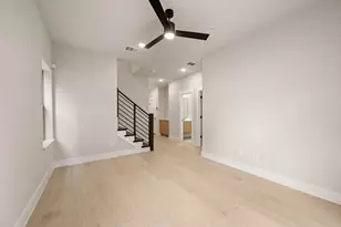 1352 Cherry Hls Ln, Irving, TX 75038 - Photo 4