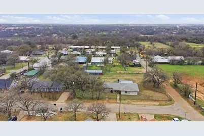 609 E Broadway Street, Stephenville, TX 76401 - Photo 6