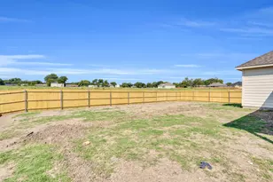 530 E Lamar St, Palmer, TX 75152 - Photo 24