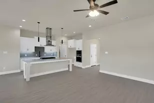 530 E Lamar St, Palmer, TX 75152 - Photo 6