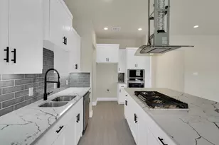 530 E Lamar St, Palmer, TX 75152 - Photo 8