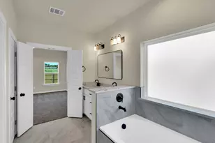 530 E Lamar St, Palmer, TX 75152 - Photo 12