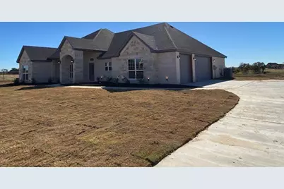 165 Coalson Crossing, Azle, TX 76020 - Photo 2