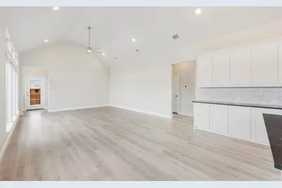 1005 River Oaks Drive, Godley, TX 76044 - Photo 12