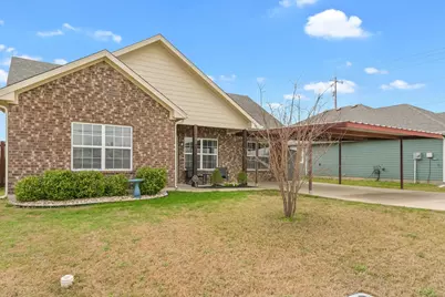102 E Willow Street, Sanger, TX 76266 - Photo 28