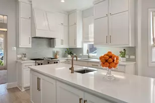 5123 Elsby Ave, Dallas, TX 75209 - Photo 8