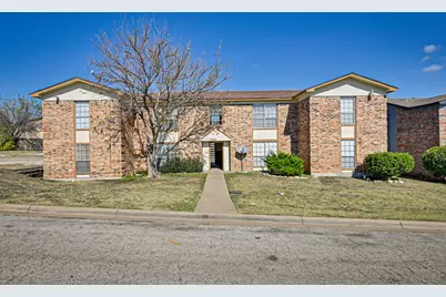 8002 Cambridge Circle #A, White Settlement, TX 76108 - Photo 2