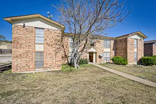 8002 Cambridge Cir, White Settlement, TX 76108 - Photo 1