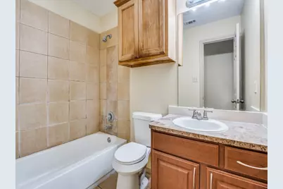 1439 N Bluegrove Road, Lancaster, TX 75134 - Photo 8
