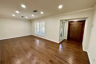 3848 Shorecrest Dr, Dallas, TX 75209 - Photo 6