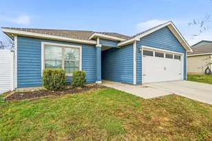 1305 Eagle Lake Dr, Azle, TX 76020 - Photo 1