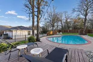 1021 Oakwood Dr, Keller, TX 76248 - Photo 30