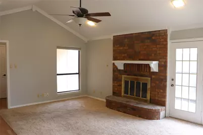 3119 Bonham Street, Greenville, TX 75402 - Photo 6