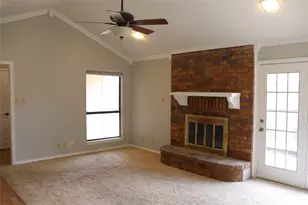 3119 Bonham St, Greenville, TX 75402 - Photo 6