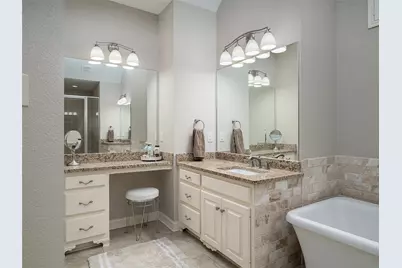 1137 Ashwood Drive, Tyler, TX 75703 - Photo 24