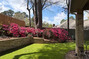 1137 Ashwood Dr, Tyler, TX 75703 - Photo 2