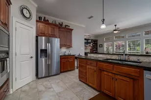 1137 Ashwood Dr, Tyler, TX 75703 - Photo 14