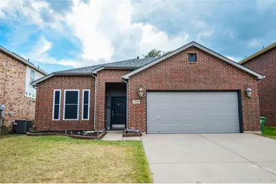 1305 Pine Ridge Road, Roanoke, TX 76262 - Photo 2