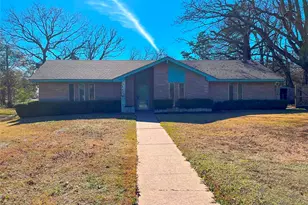 15 Post Oak Trail, Greenville, TX 75402 - Photo 2