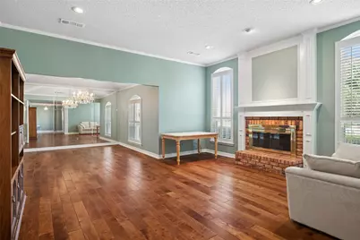 2528 Willowdale Drive, Carrollton, TX 75006 - Photo 4