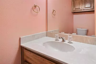 2528 Willowdale Drive, Carrollton, TX 75006 - Photo 16