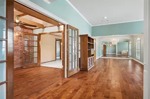 2528 Willowdale Dr, Carrollton, TX 75006 - Photo 8