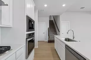 4633 Sandburg St, McKinney, TX 75071 - Photo 10